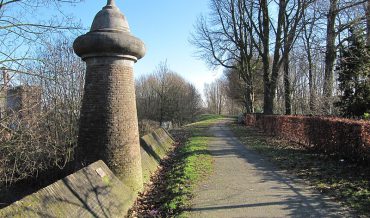 Historisch OntmoetingsPunt Schoonhoven en Bergambacht zoeken schoolspullen van vroeger